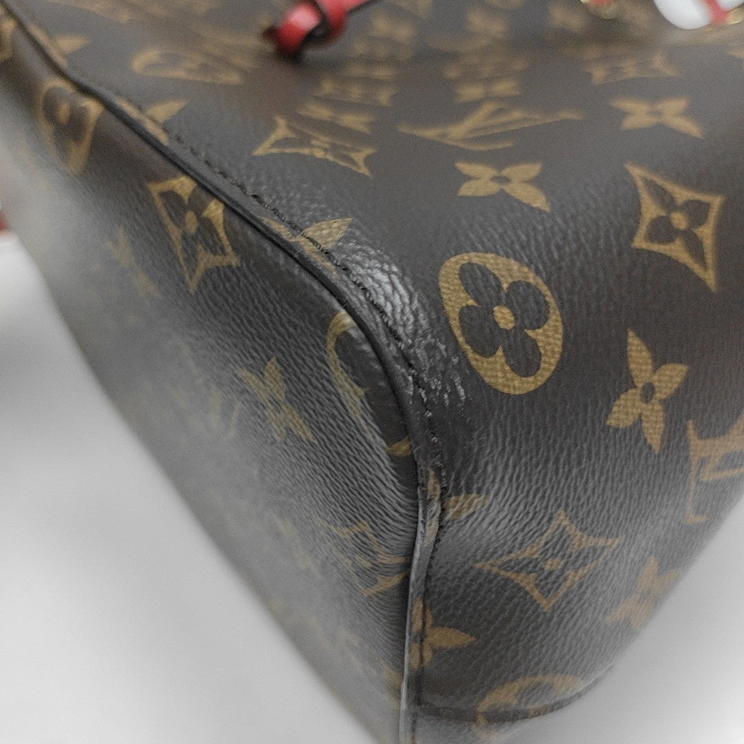 NÉONOÉ MM Monogram Coated Canvas Brown