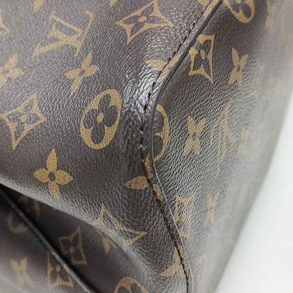 NÉONOÉ MM Monogram Coated Canvas Brown