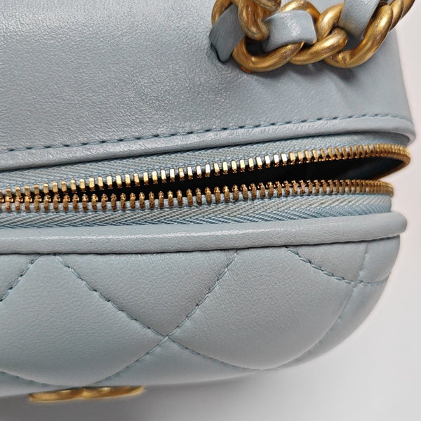 Quilted Lambskin Shoulder Bag Blue