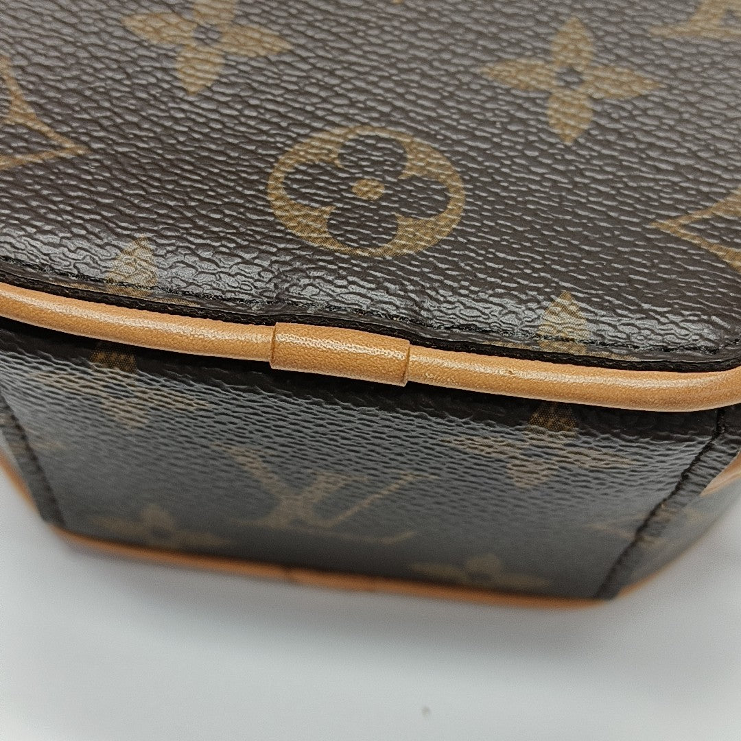 BOITE CHAPEAU Mini Monogram Coated Canvas Brown