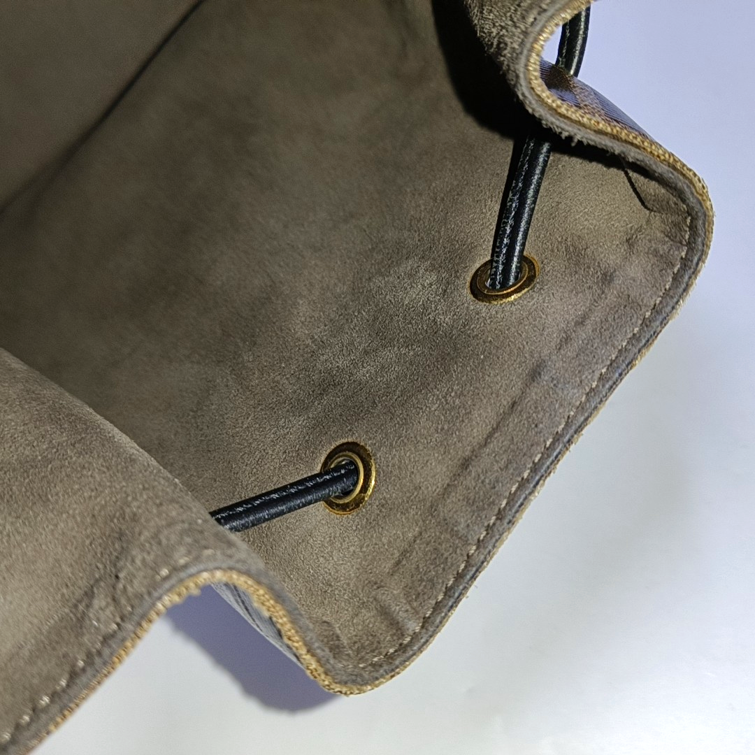 Authenticated pre-owned  Mon Tresor Small Coated Canvas Brown - Bucket Bag at Looply