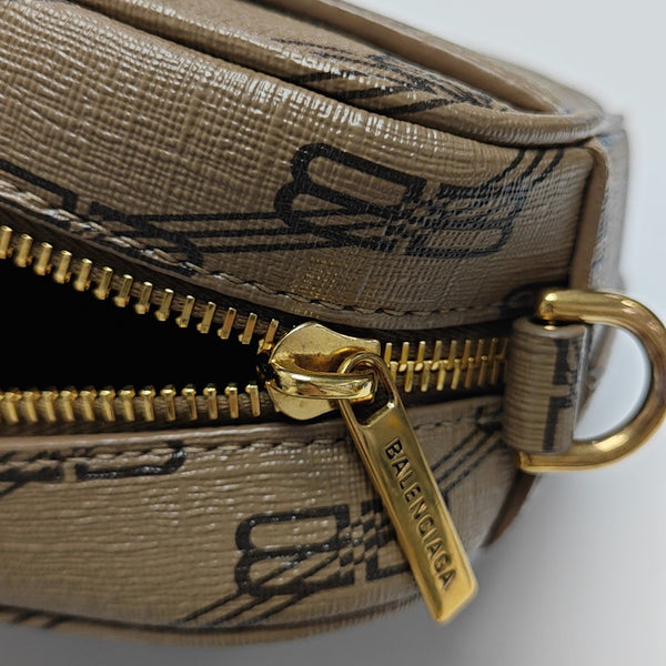Coated Canvas Brown