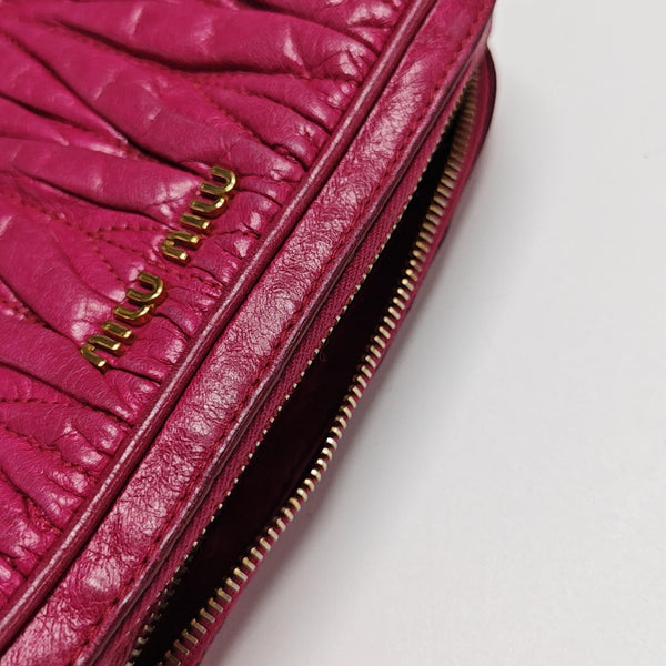 Quilted Lambskin Shoulder Bag Red