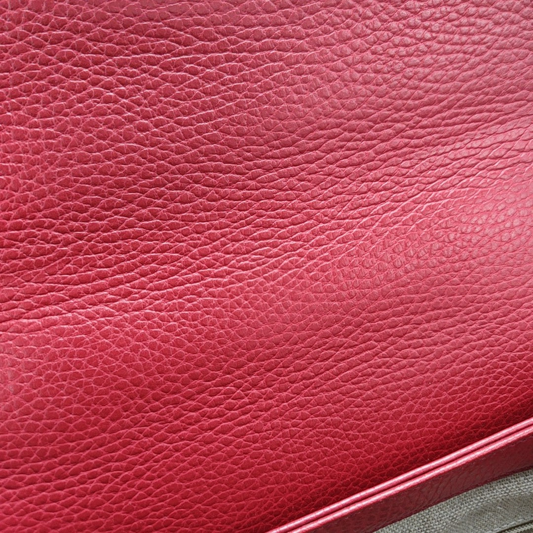 Interlocking G Large Calfskin Red