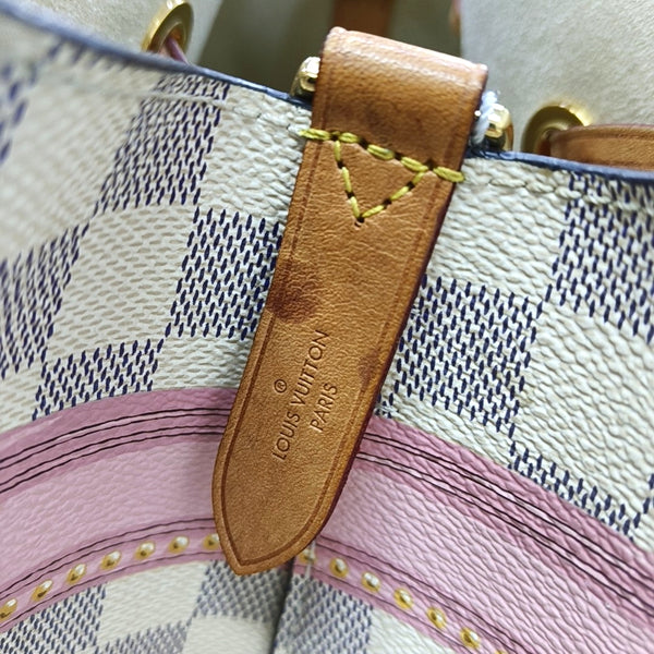 Authenticated pre-owned  NÉONOÉ Monogram Coated Canvas Multicolor - Shoulder Bag at Looply