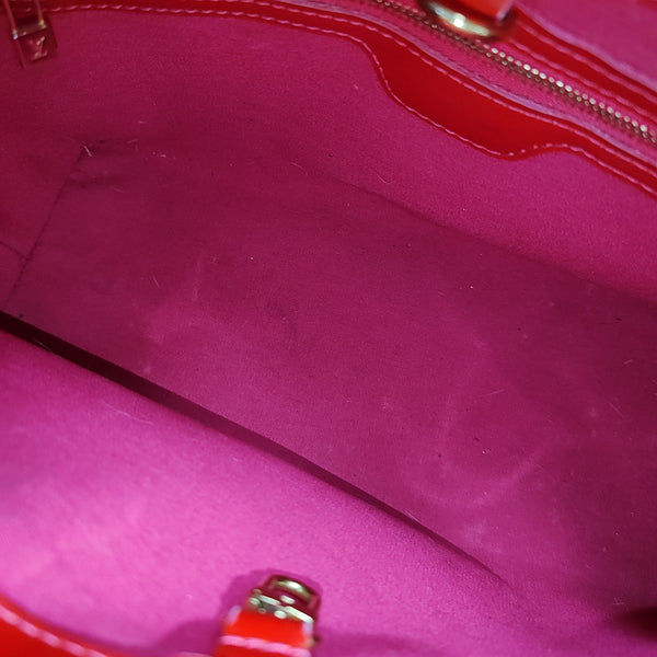 WILSHIRE PM Patent Leather Red