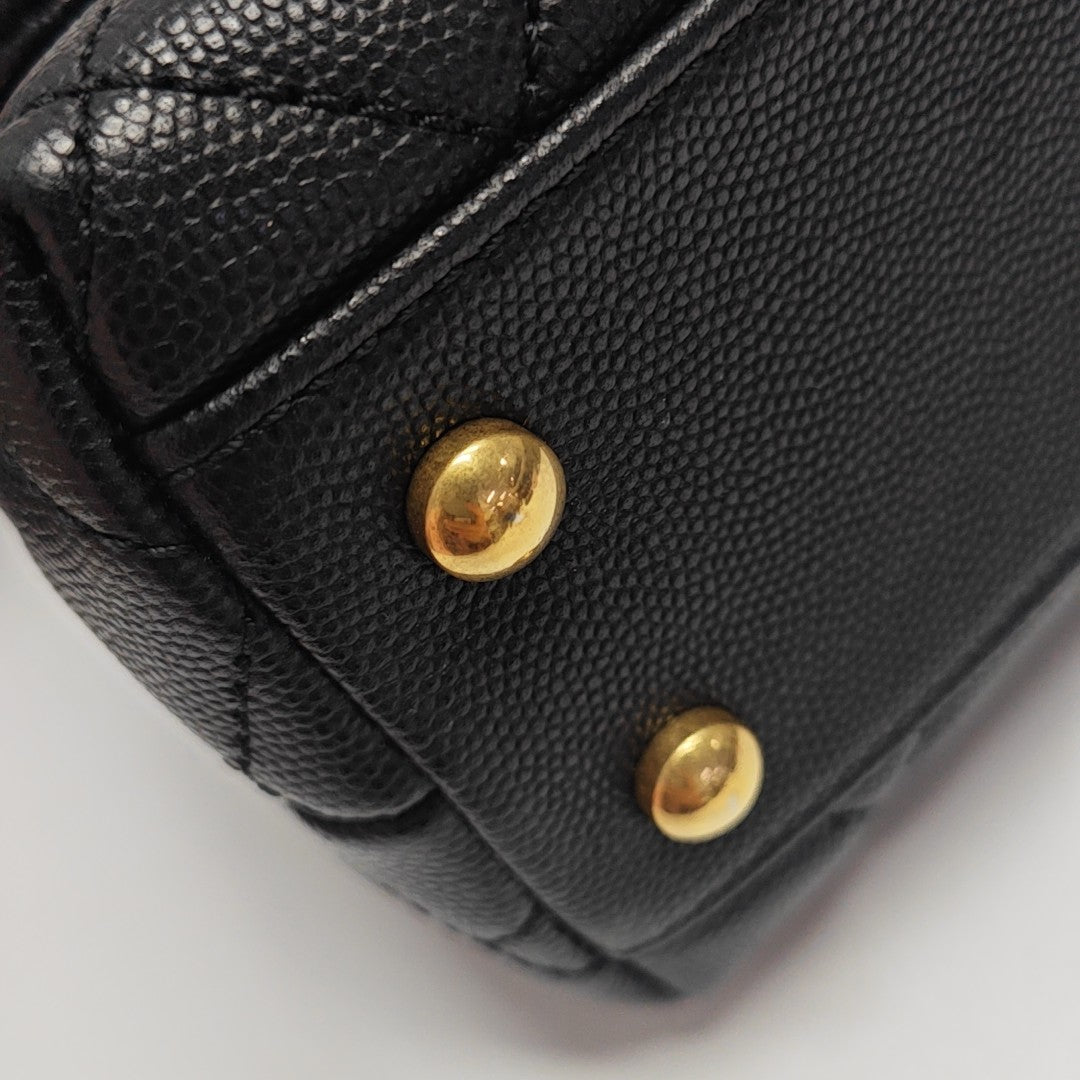COCO HANDLE Small Quilted Grained Calfskin Black
