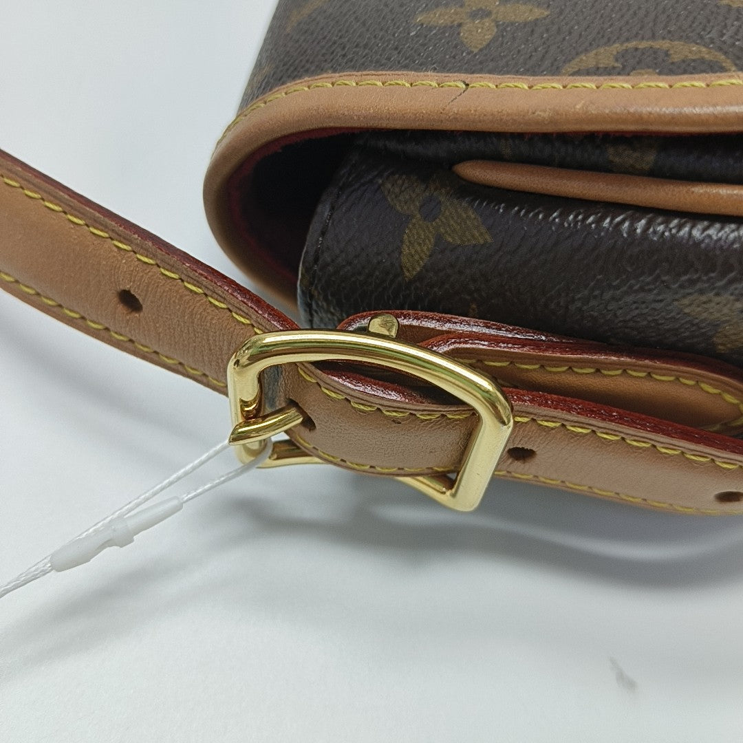 TAMBOURINE Monogram Coated Canvas Brown