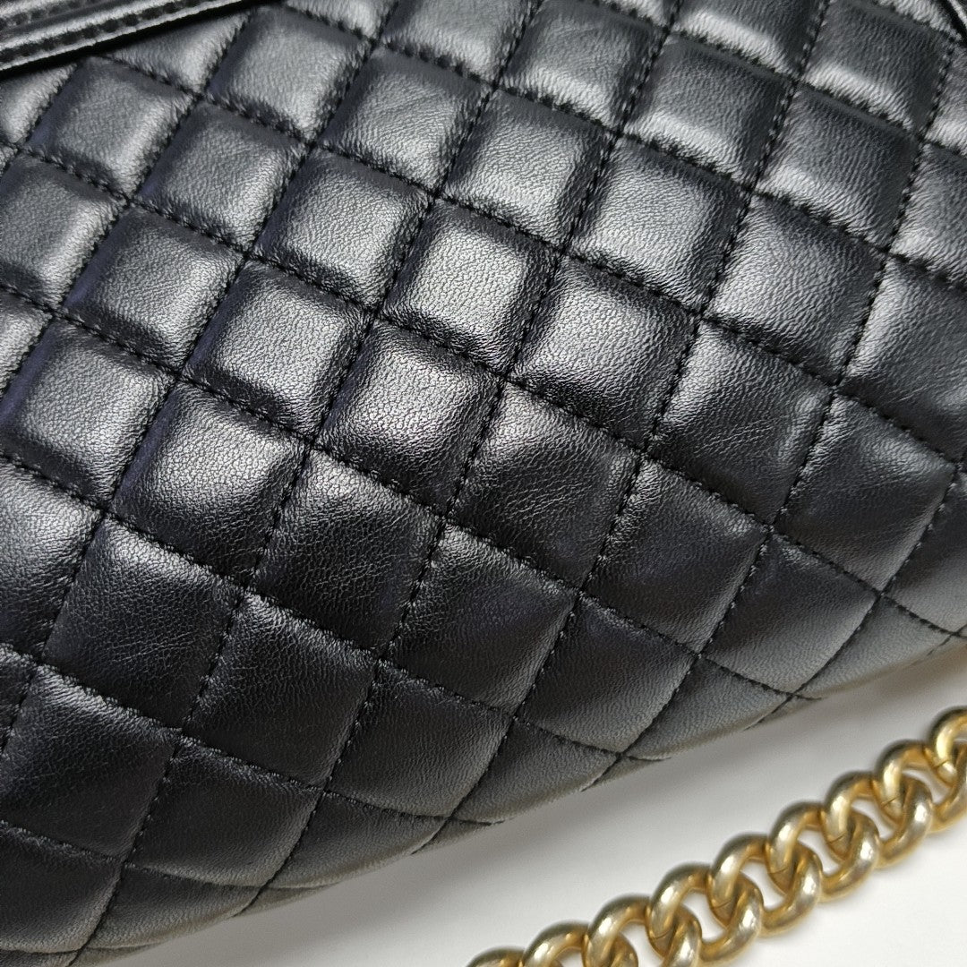 BOY CHANEL Medium Quilted Lambskin Black