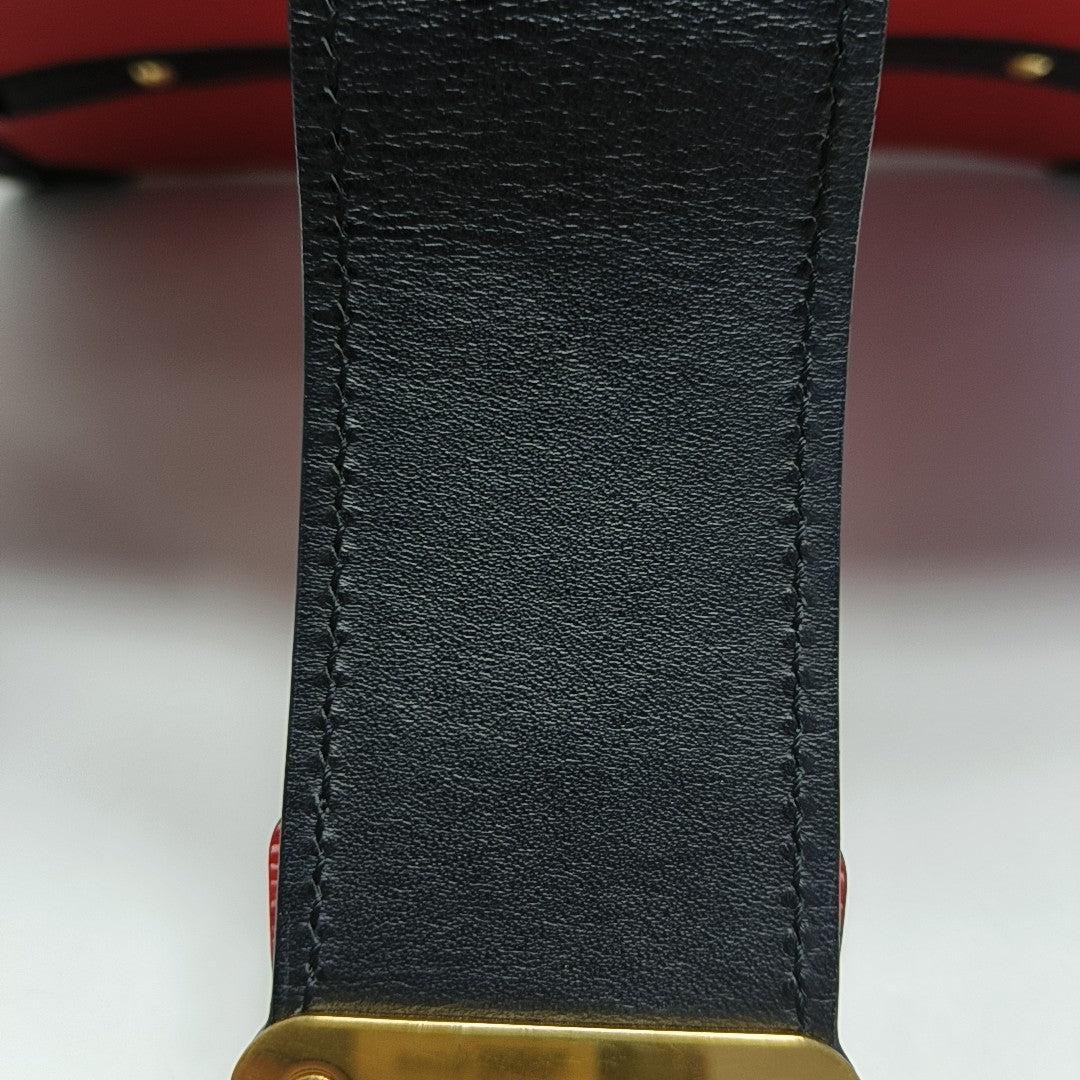 TRUNK Epi Red