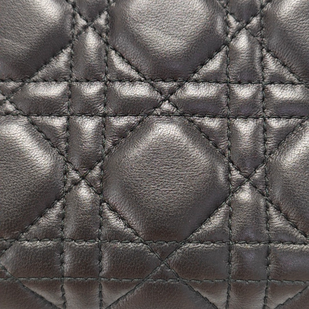 Lady Dior Medium Cannage Lambskin Black