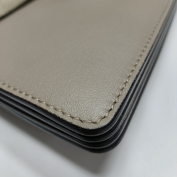 Faye Medium Calfskin Gray
