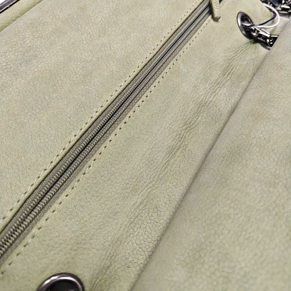 Authenticated pre-owned  2.55 Quilted Calfskin Green - Shoulder Bag at Looply