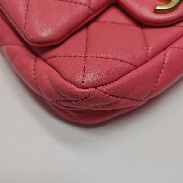CLASSIC FLAP Mini Quilted Lambskin Pink