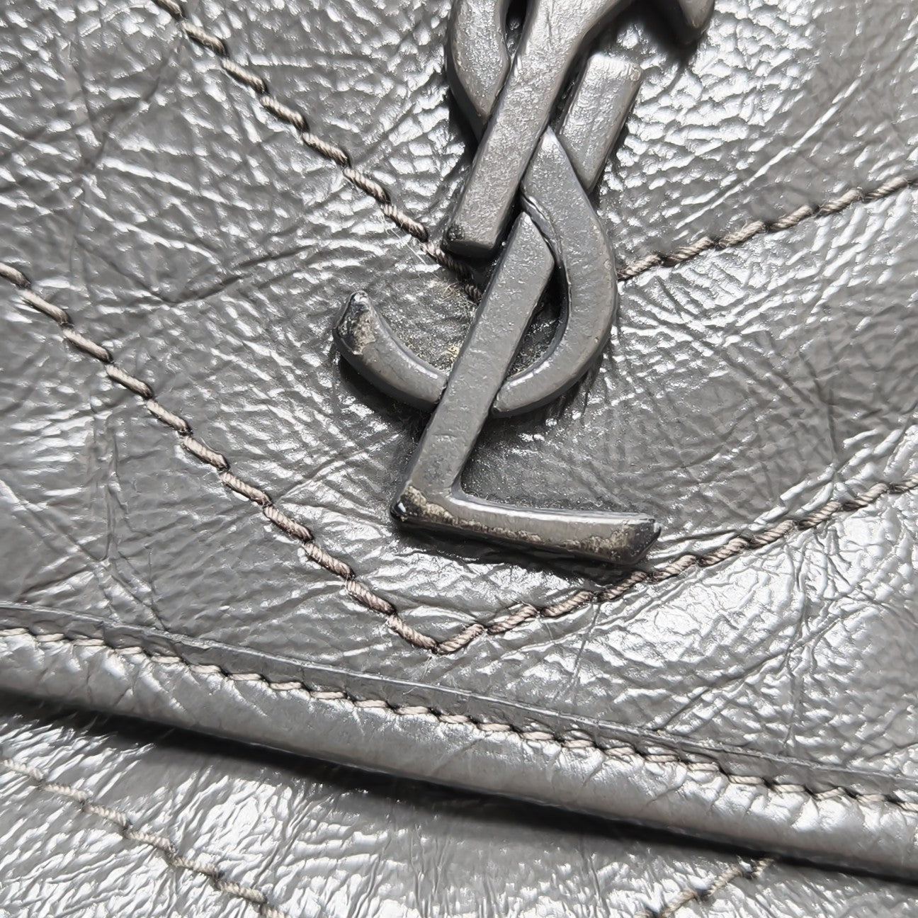 NIKI Mini Chevron Calfskin Gray
