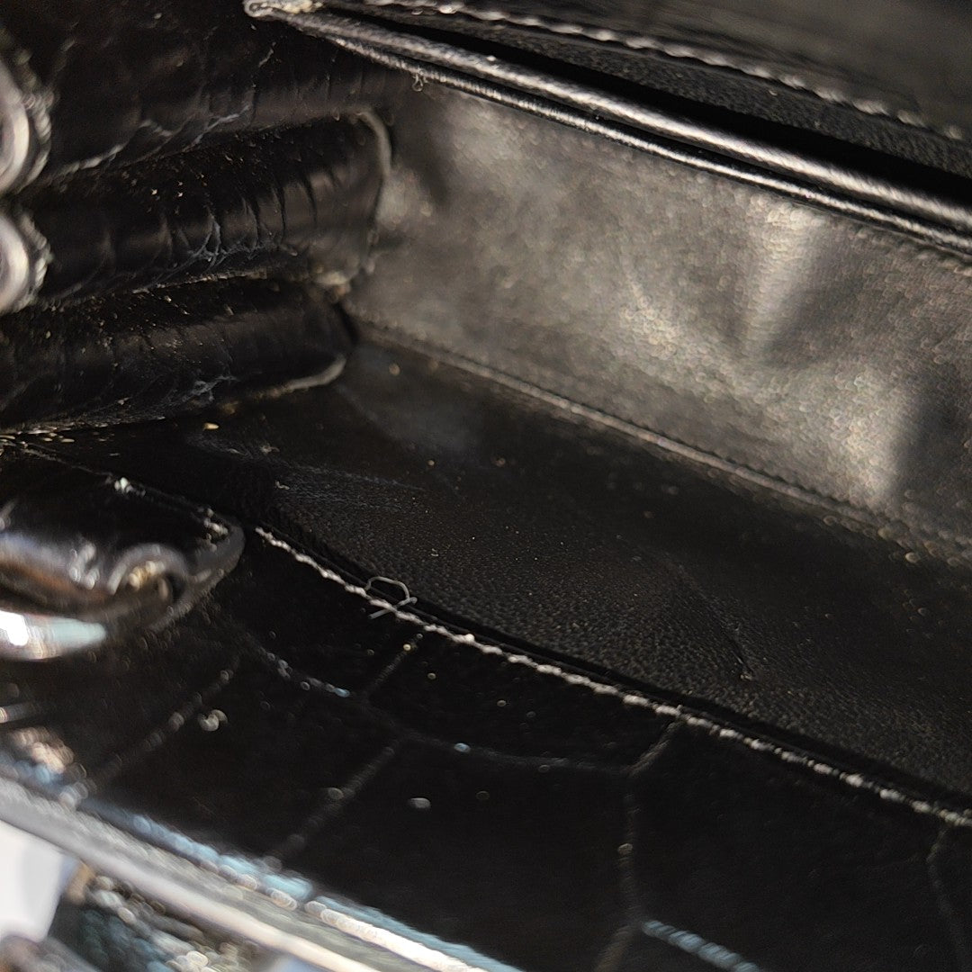 Authenticated pre-owned  SAC DE JOUR Calfskin Black - Tote Bag at Looply