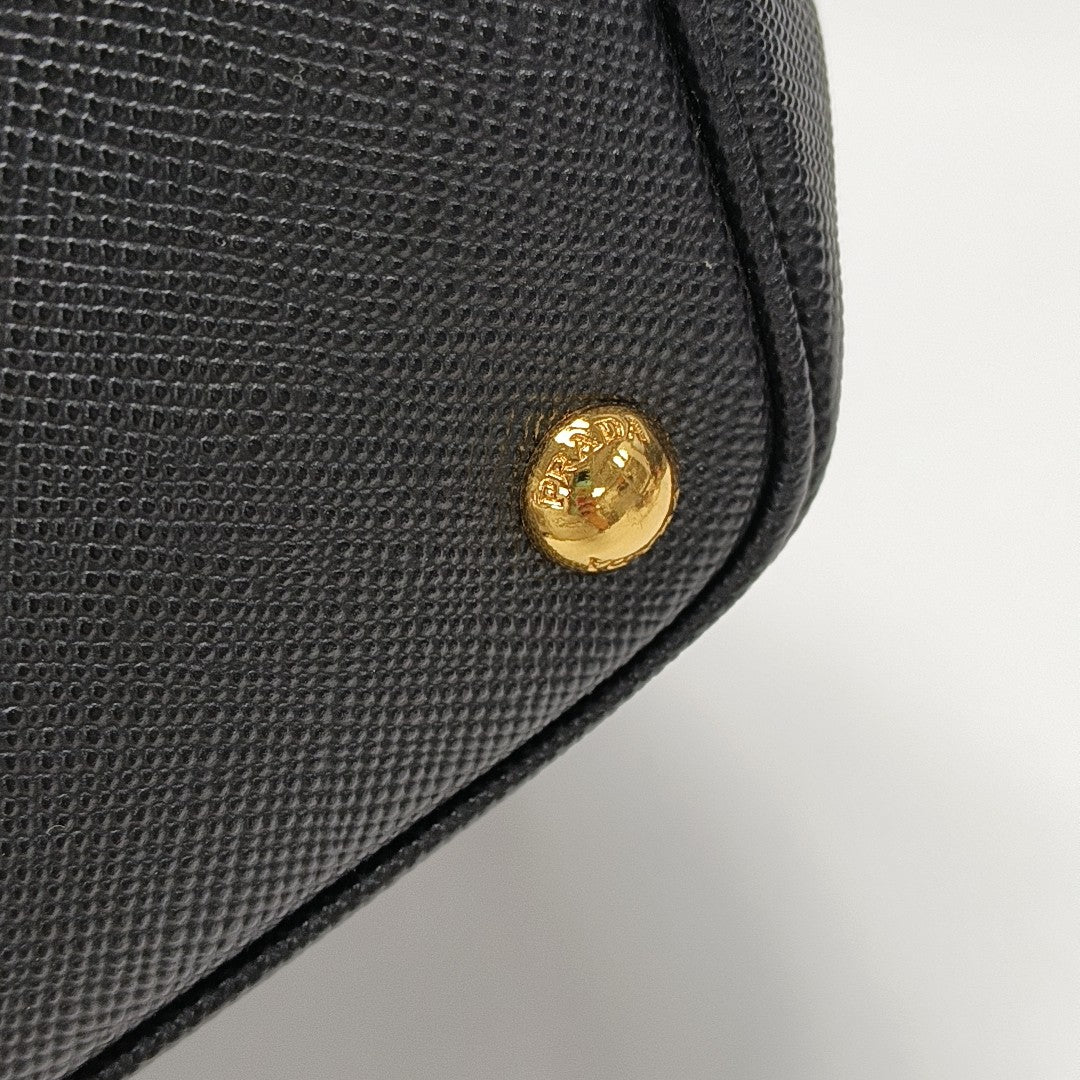 Double Large Saffiano Calfskin Black