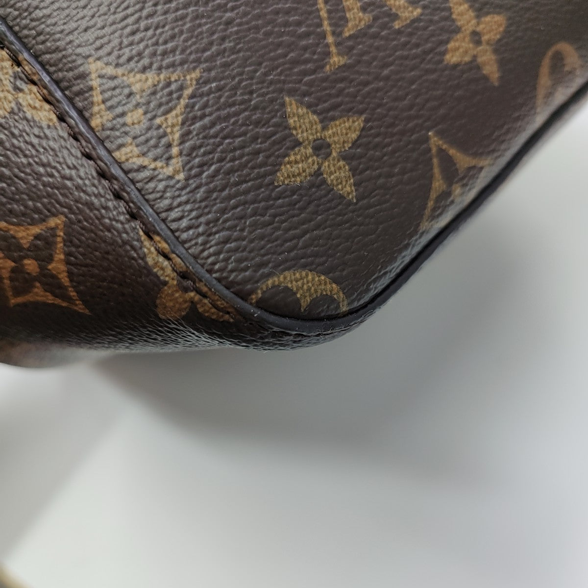 NÉONOÉ MM Monogram Coated Canvas Brown