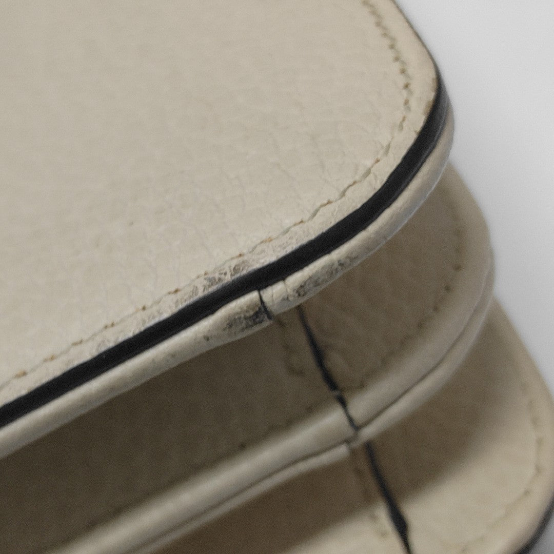 Interlocking G Large Calfskin Beige
