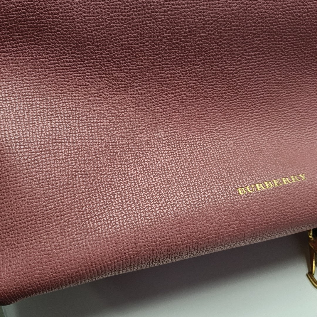 The Banner Medium Calfskin Pink
