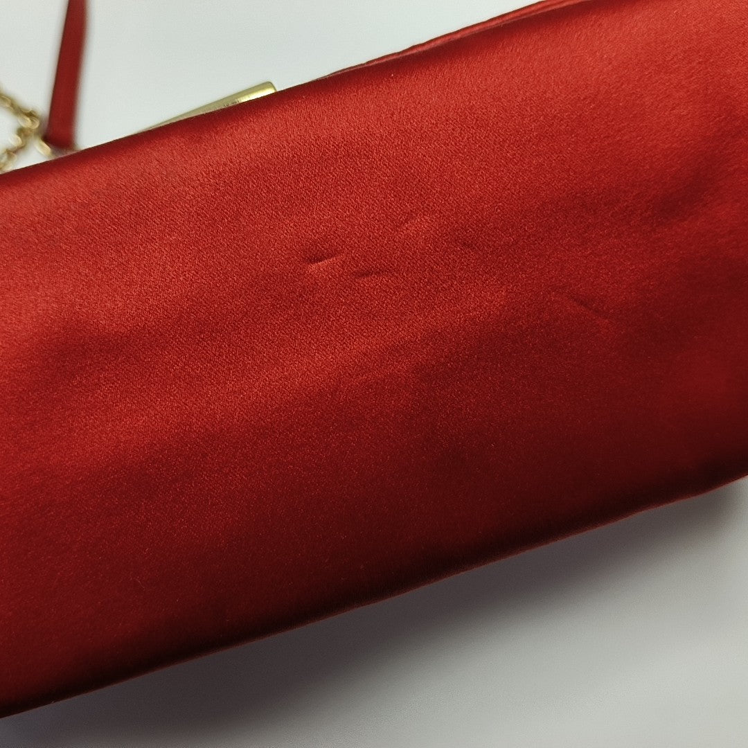 Mildenhall Fabric Red