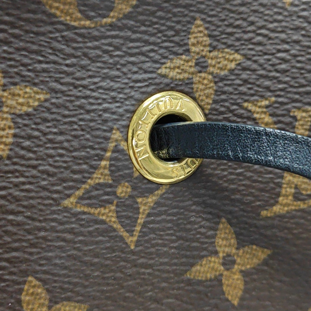 NÉONOÉ MM Monogram Coated Canvas Brown