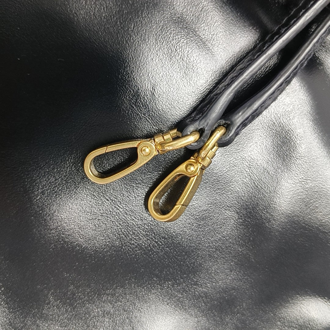 IVY Calfskin Black