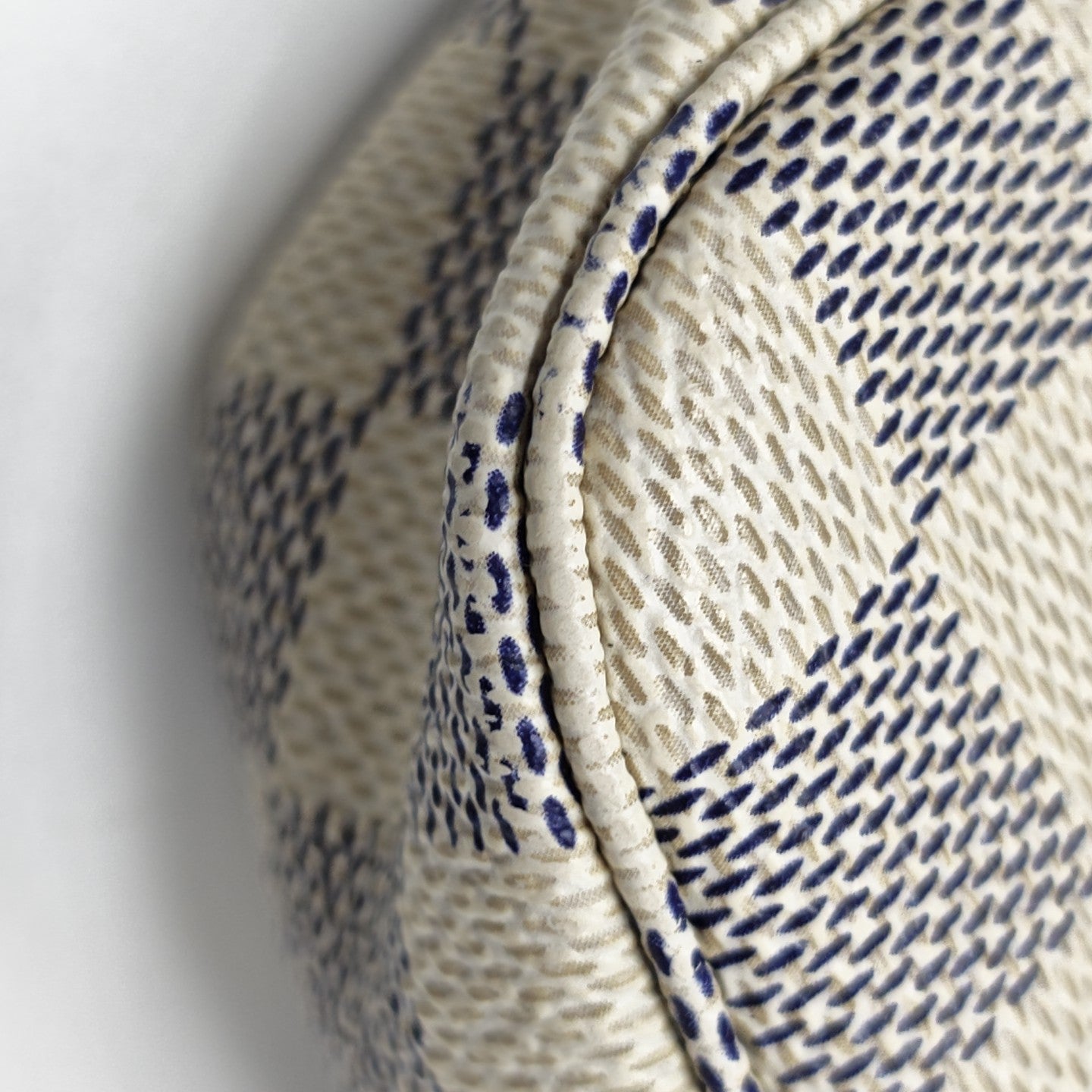 ACCESSOIRES GM Damier Azur Coated Canvas White