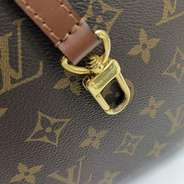 NÉONOÉ MM Monogram Coated Canvas Brown