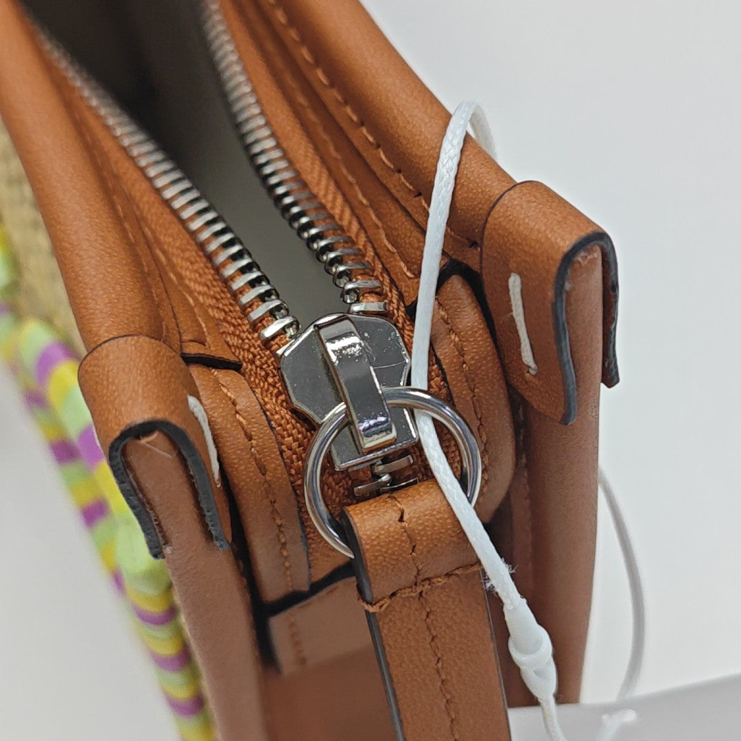 Straw Clutch Brown