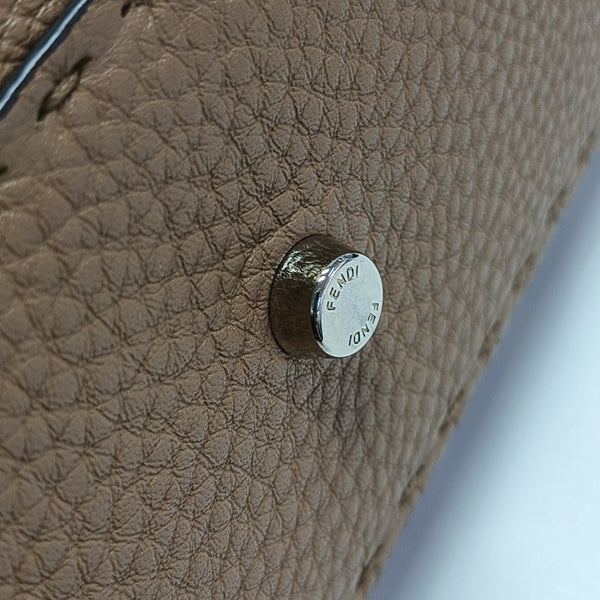 Peekaboo Medium Calfskin Brown