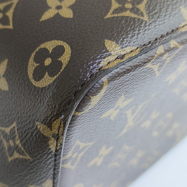 NÉONOÉ MM Monogram Coated Canvas Brown