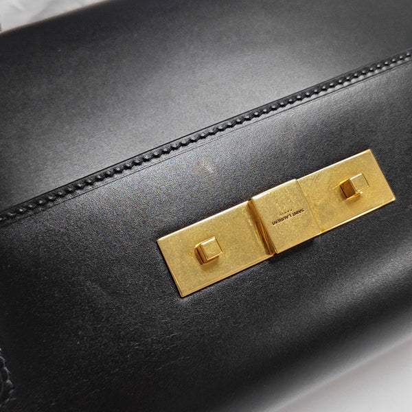 MANHATTAN Small Calfskin Black
