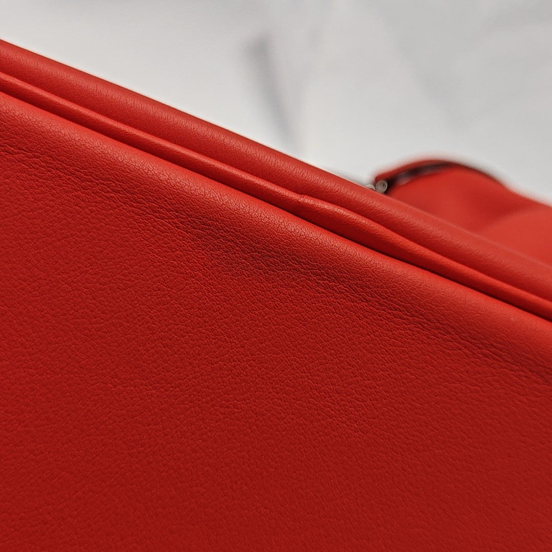 Lindy 30 Swift Red