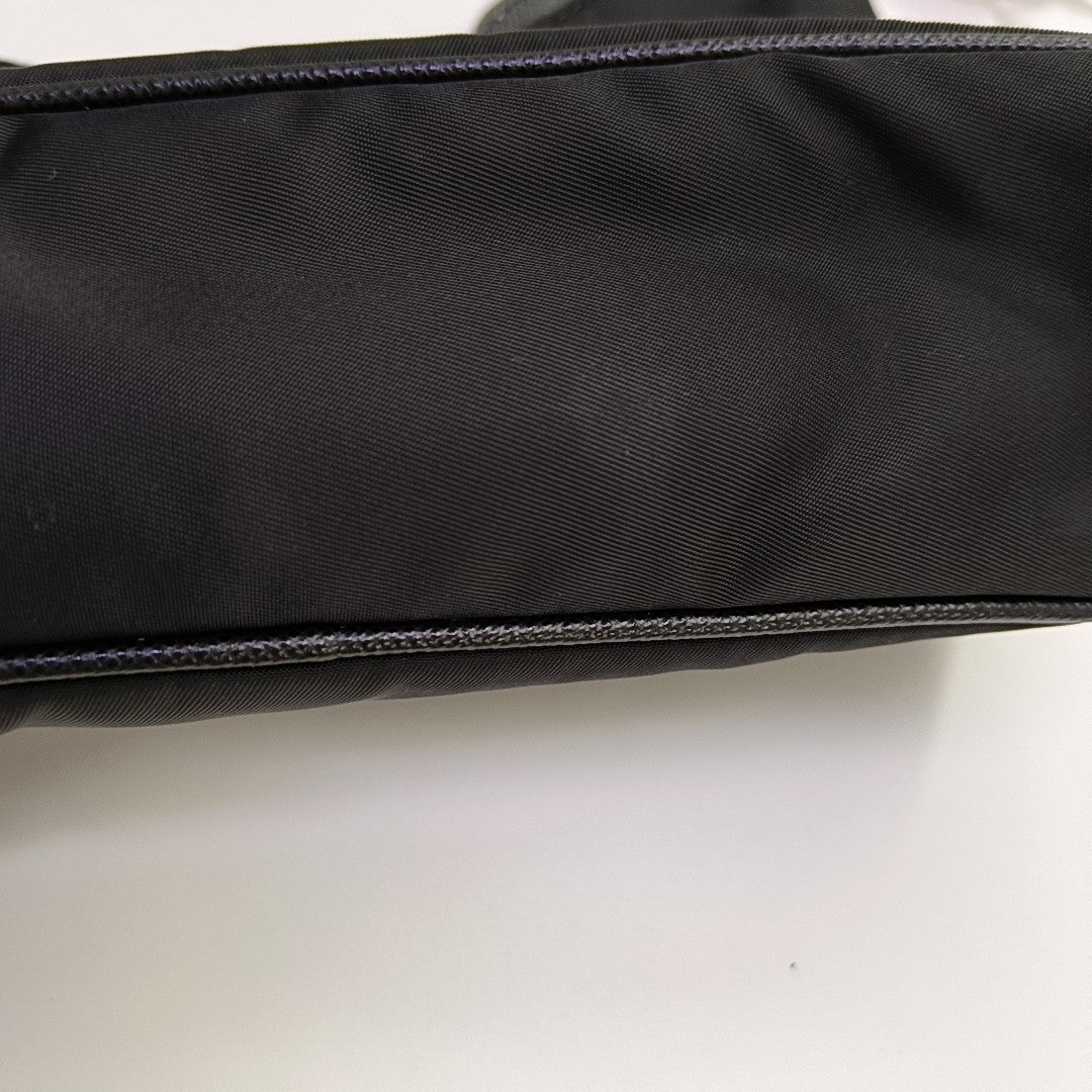 Re-Edition2005 Nylon Black