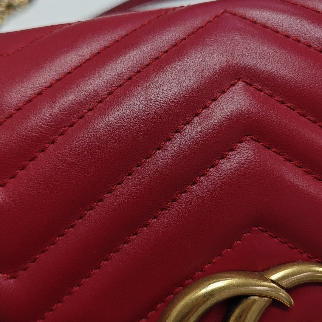 GG Marmont Medium Quilted Calfskin Red