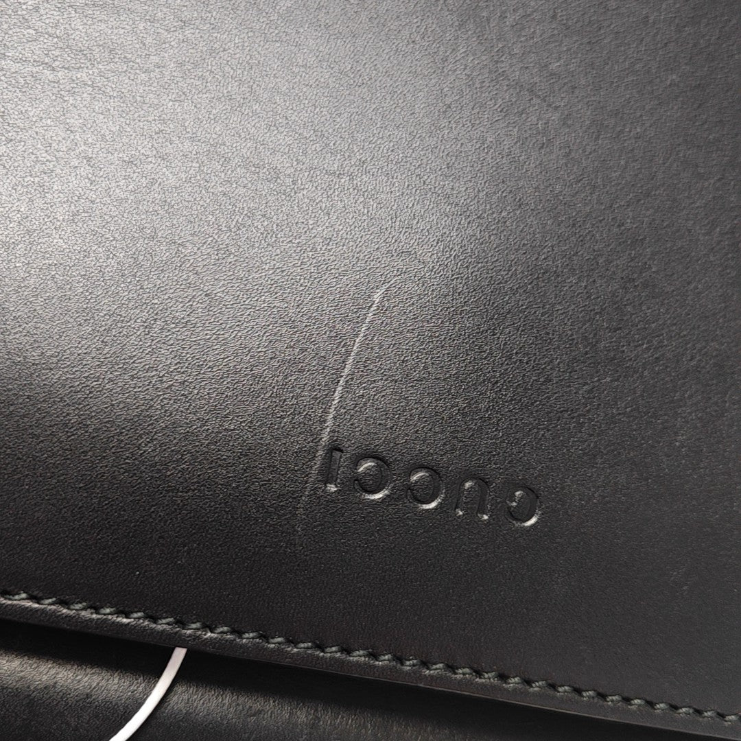 Nymphaea Calfskin Black