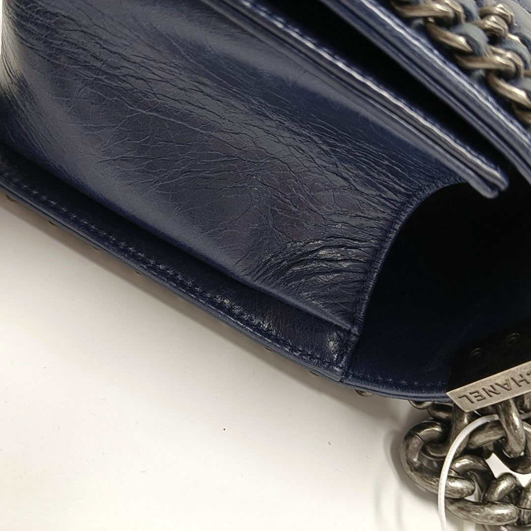 Authenticated pre-owned  BOY CHANEL Medium Quilted Calfskin Blue - Crossbody Bag at Looply