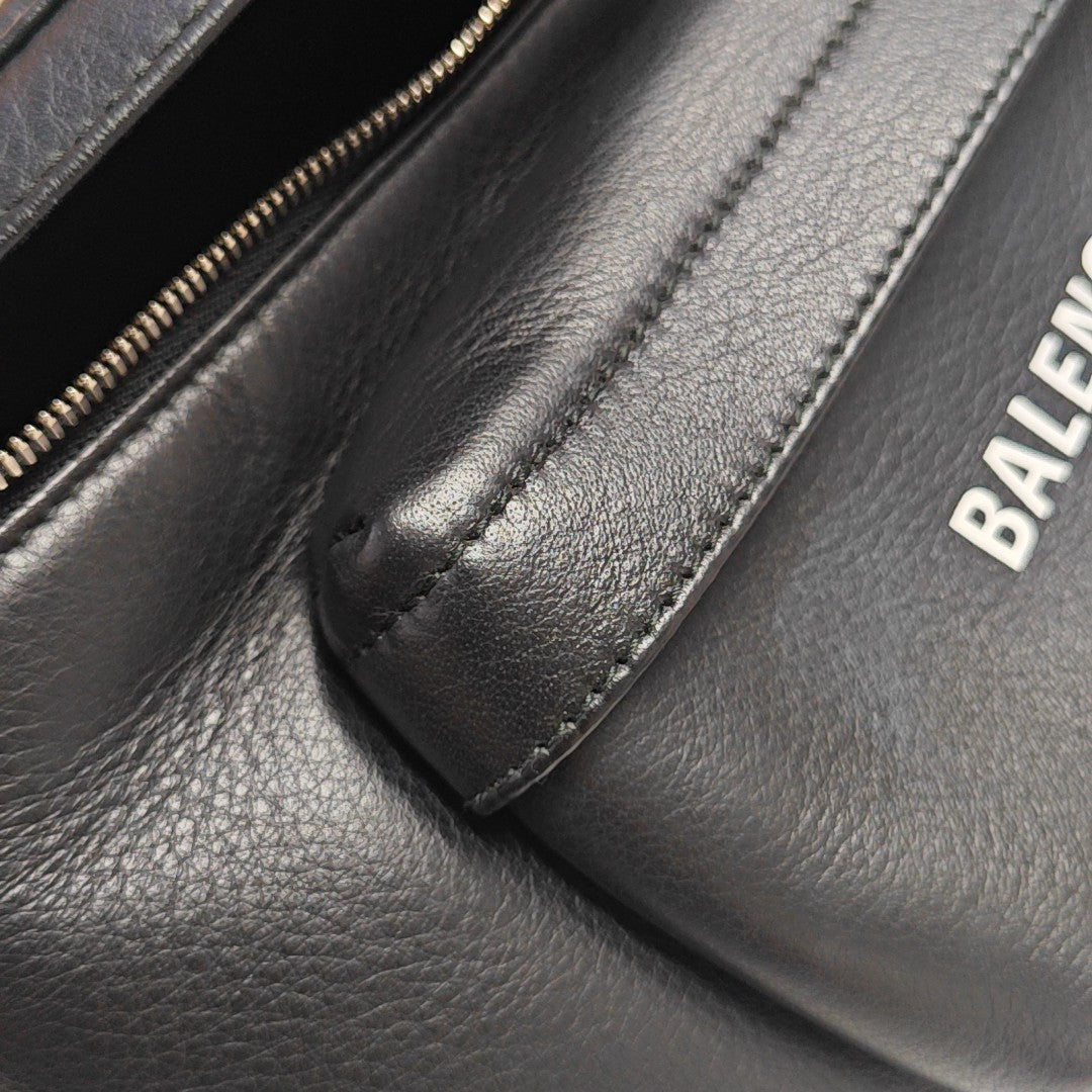 Everyday Calfskin Black
