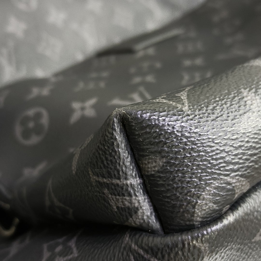 DISCOVERY Monogram Coated Canvas Gray