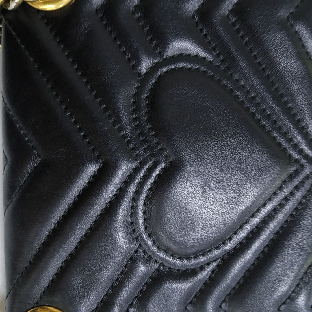 GG Marmont Small Quilted Calfskin Black