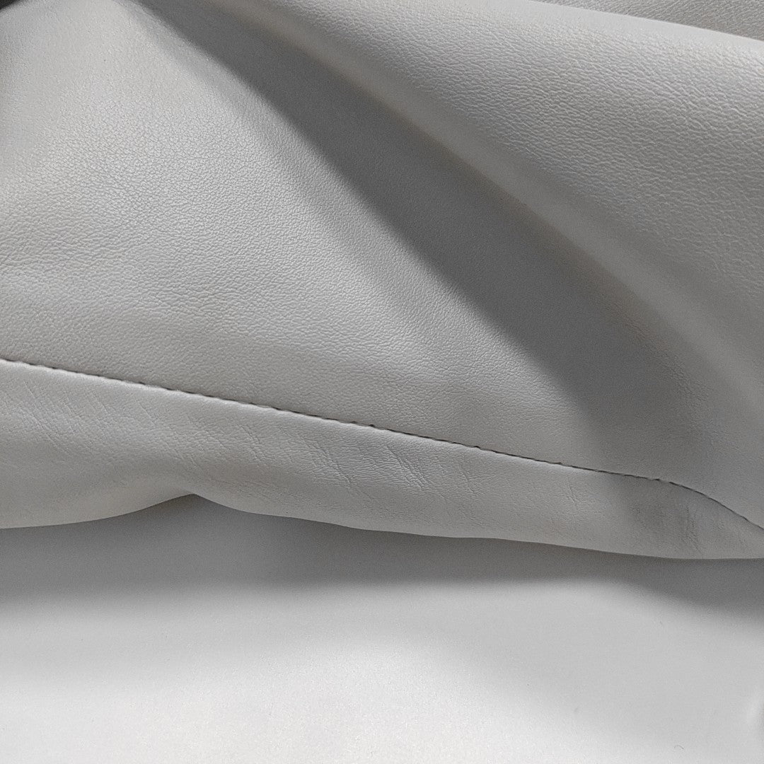The Pouch Mini Calfskin White