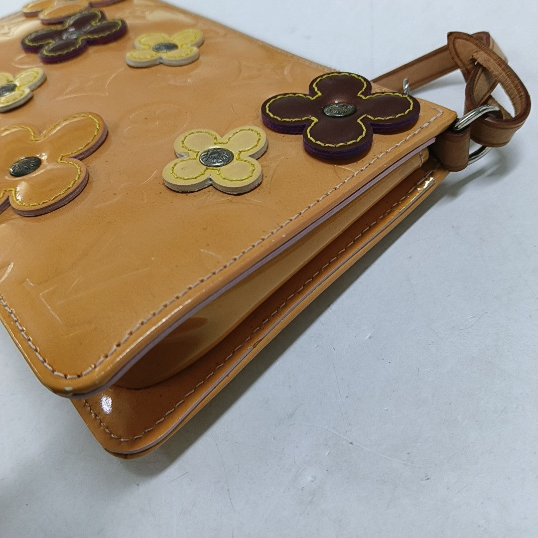 Accesorios GM Monogram Charol Amarillo