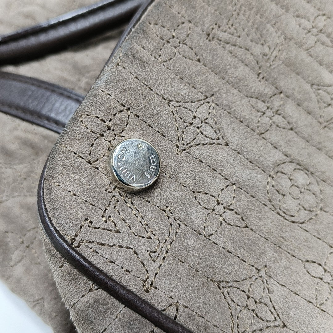 ANTHEIA IXIA Quilted Suede Gray