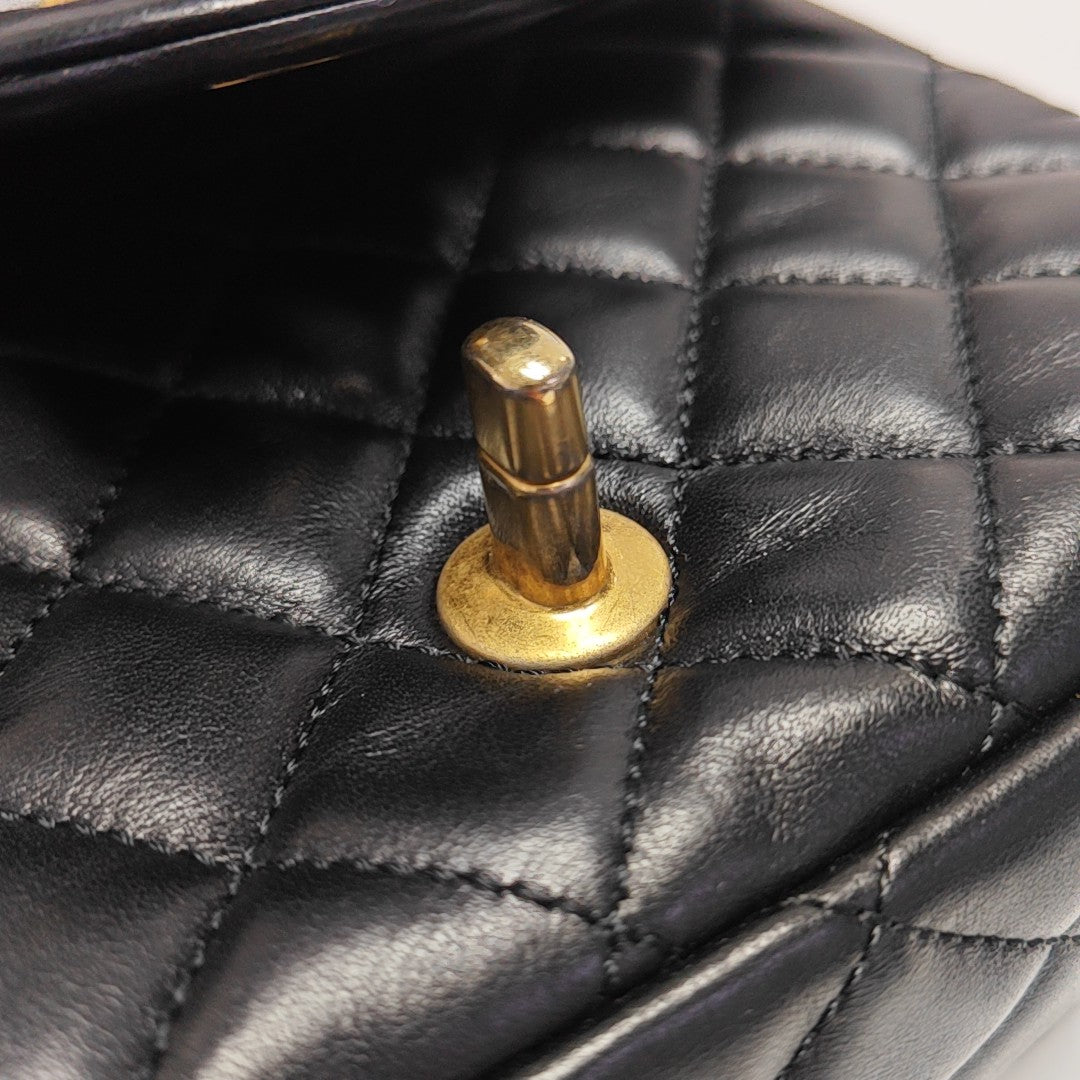 CLASSIC FLAP Mini Quilted Lambskin Black