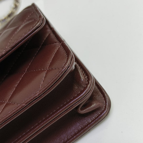 Quilted Lambskin Shoulder Bag Red