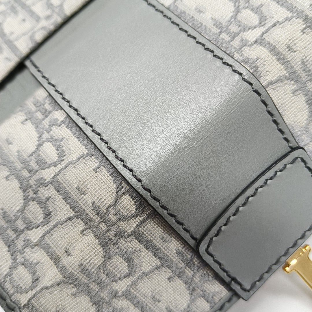 30 Montaigne Mini Oblique Canvas Gray