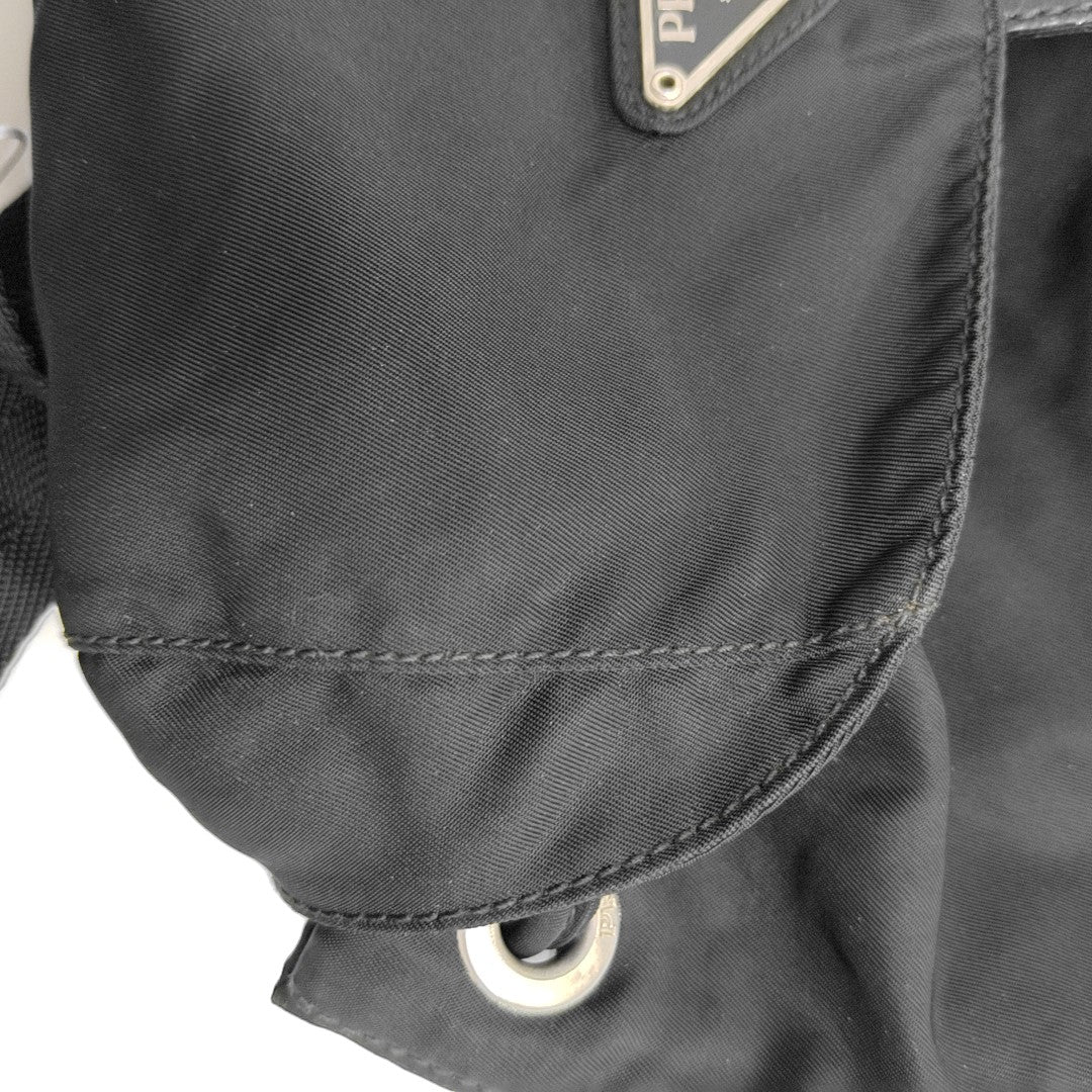Vela Small Nylon Black