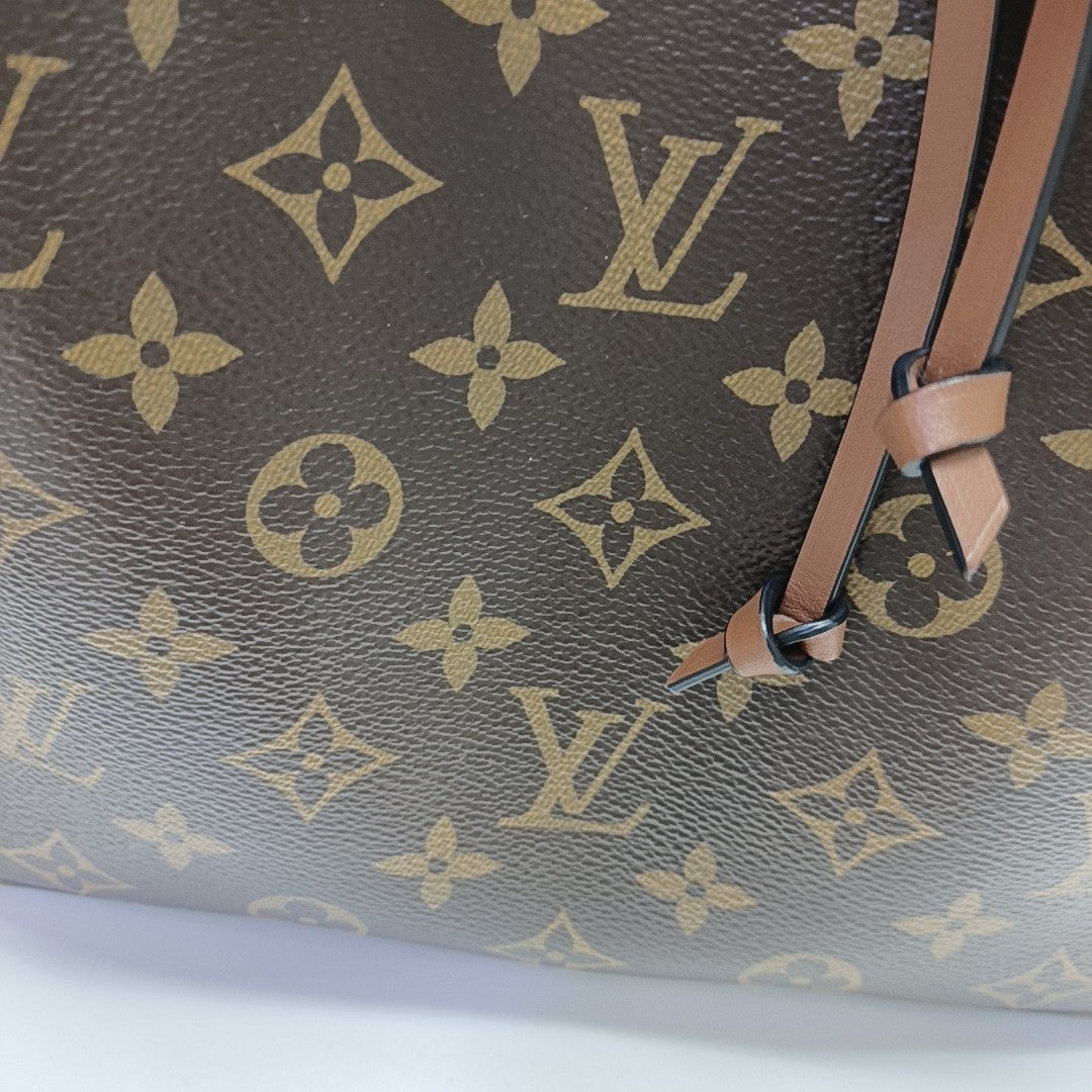 NÉONOÉ MM Monogram Coated Canvas Brown