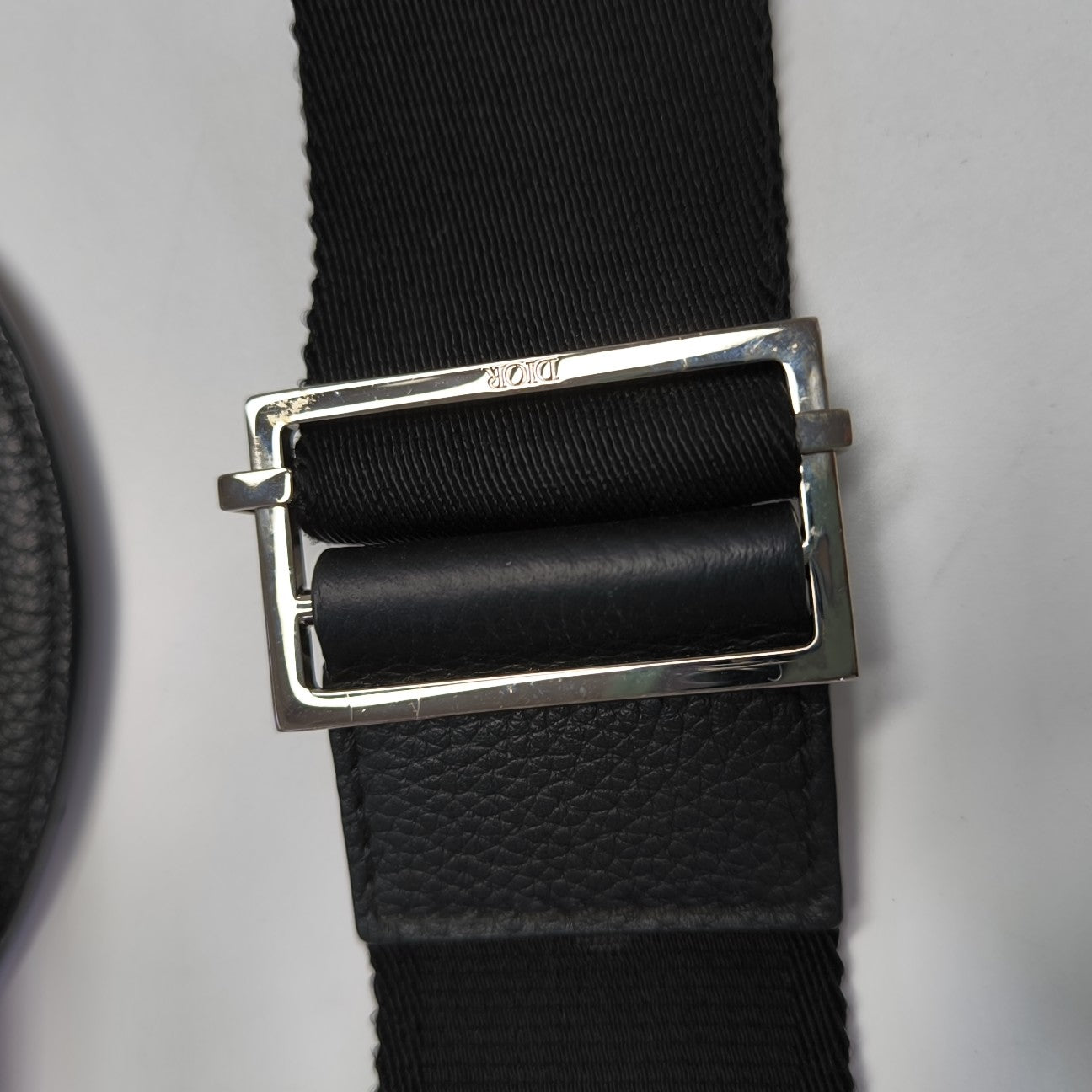Saddle Small Calfskin Black